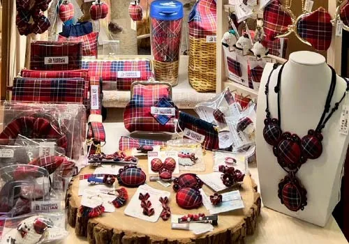 函館タータンを使用した作品